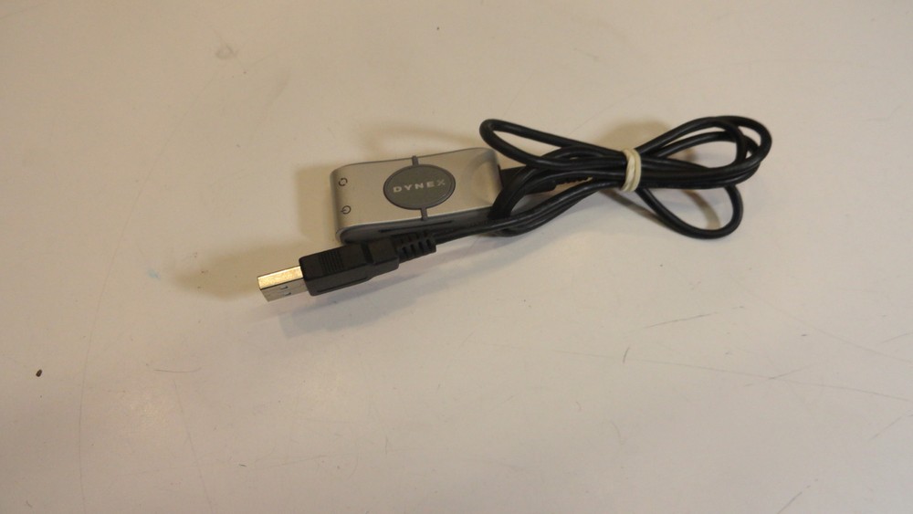 BB3: DYNEX DX-CRMN1 Mini Memory Card Reader Writer