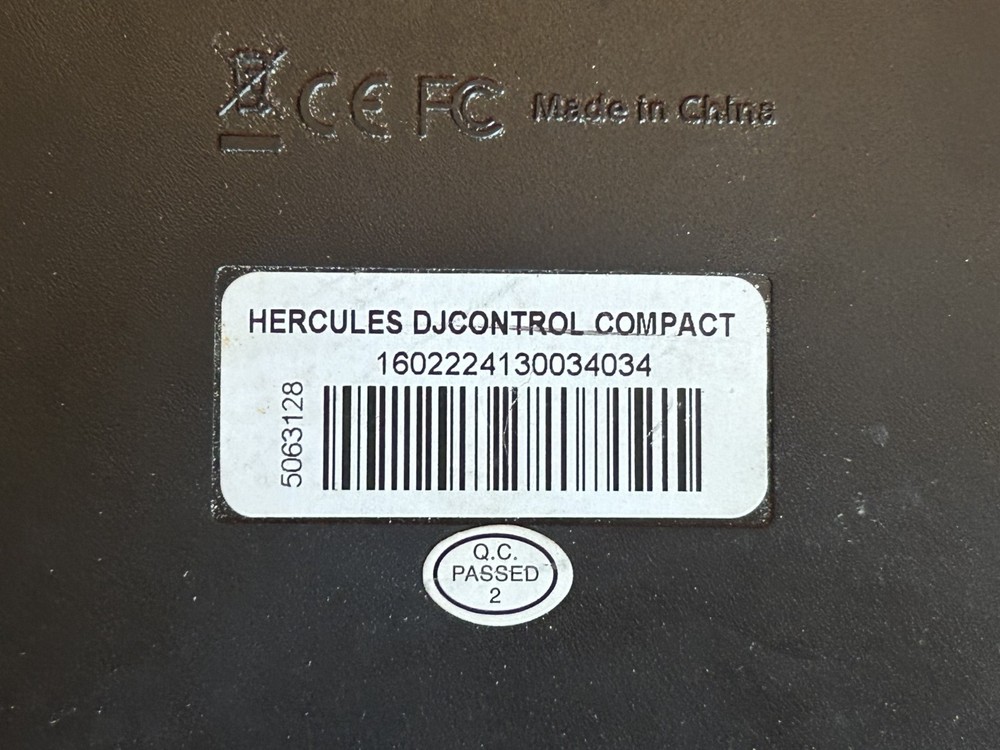 Hercules DJ Control Compact Controller B24