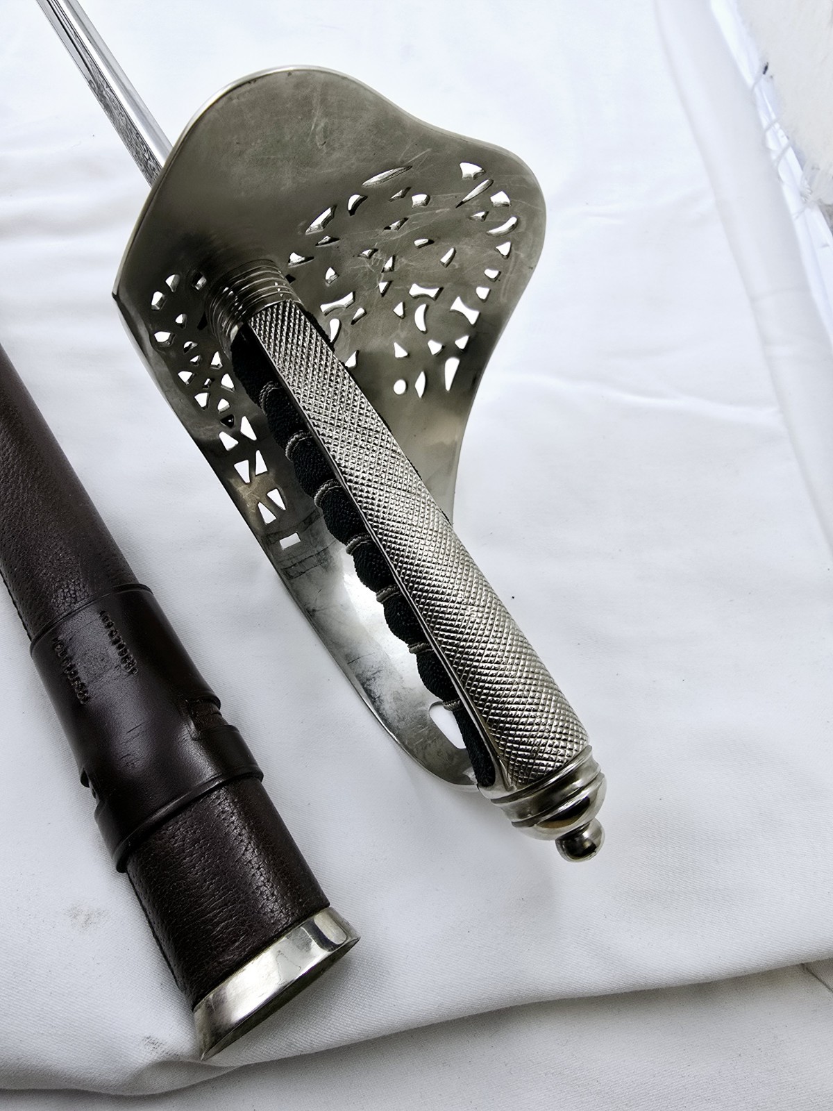 Wilkinson Sword Queen Elizabeth II Sword By Appointment Of Her Royal Majesty