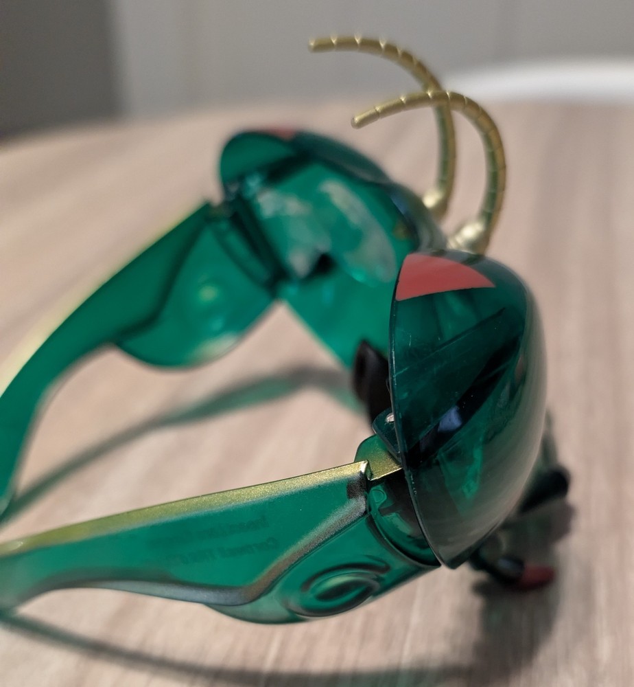 Insect Lore Buzzerks Bug Praying Mantis Goggles Compound Vision Bug View Glasses