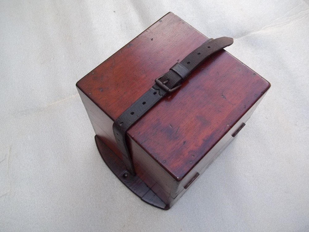 Antique Chronometer Guard Case