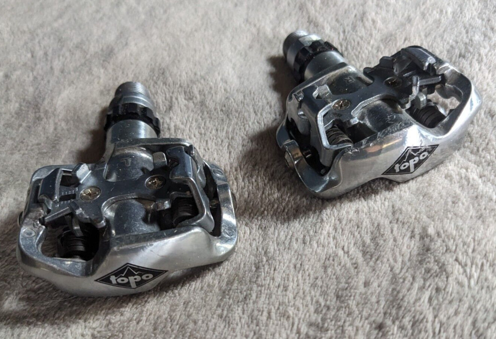 TOPO Bicycle Road Bike Pedals Silver SPD Clipless Dual Sided