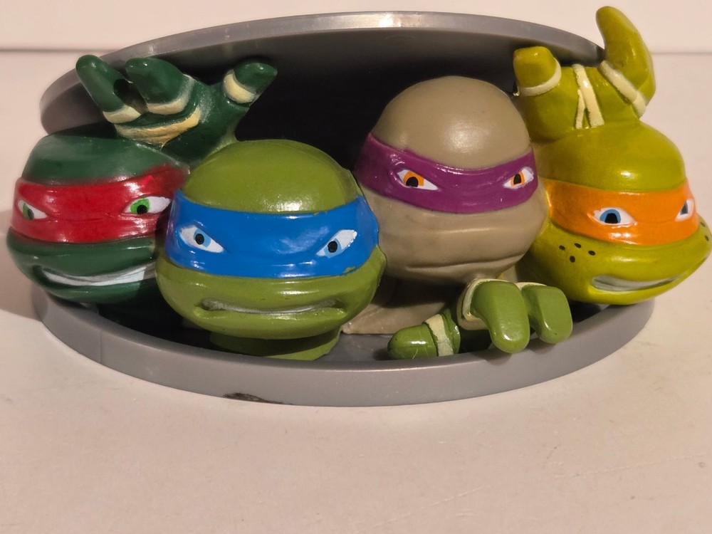 2013 TMNT Cake Topper