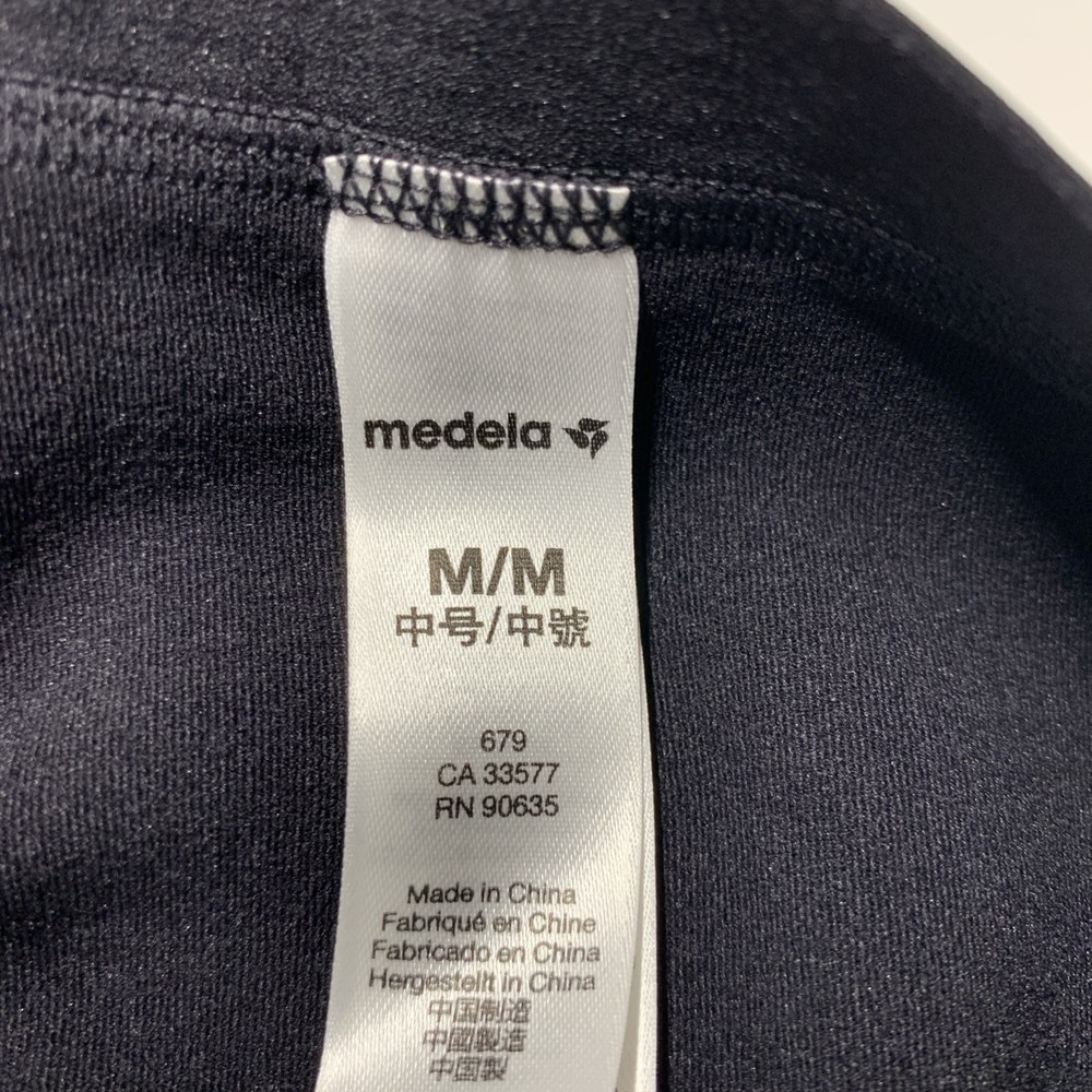 Medela EASY EXPRESSION BUSTIER for Breast Pumping (Black) Size Medium 679