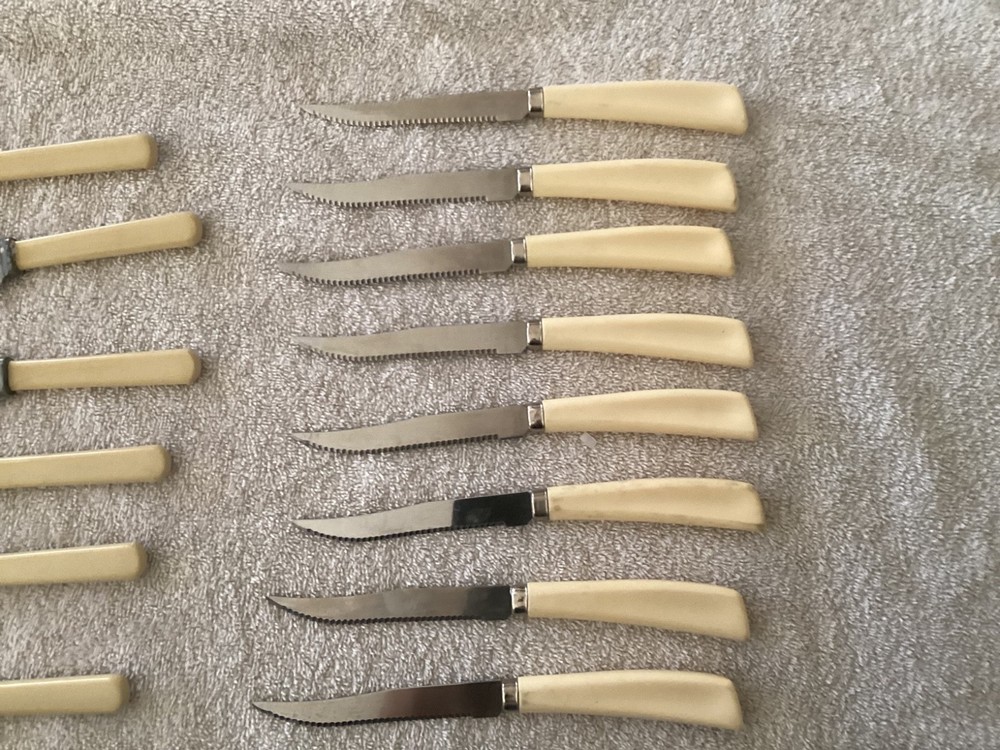 bone knife set