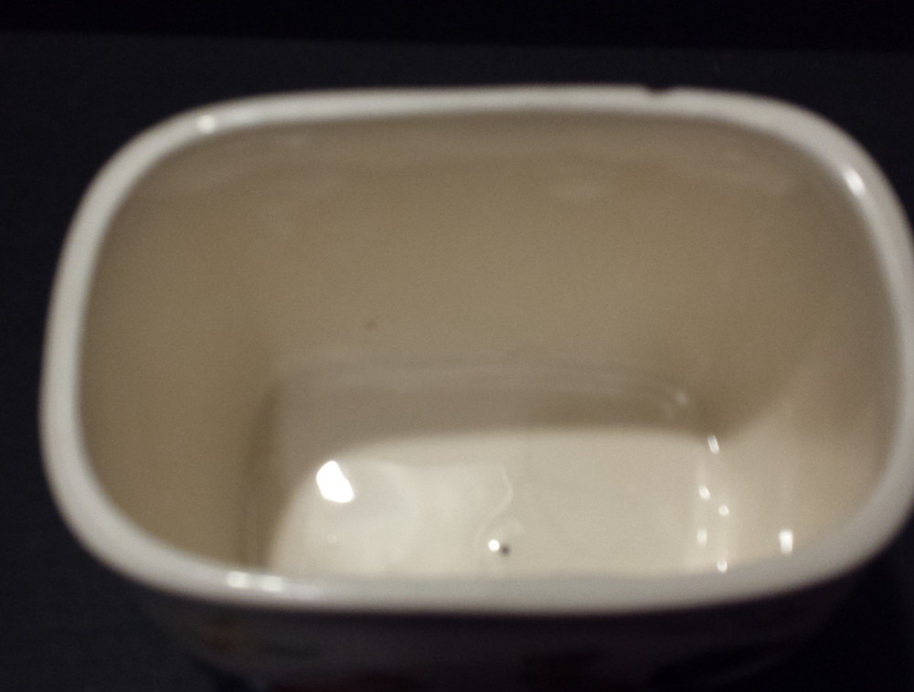 Vintage Enesco E-2252 Rooster & Chick Covered Dish