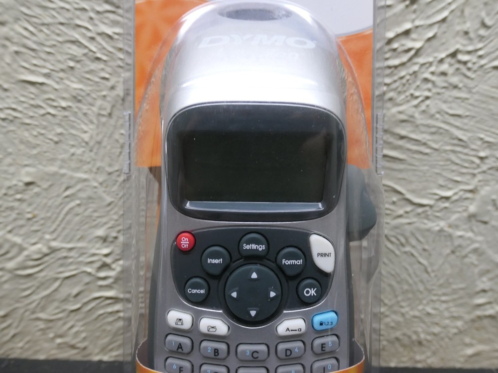 Dymo LT-100H Electronic Label Maker W/3 Yellow Refills