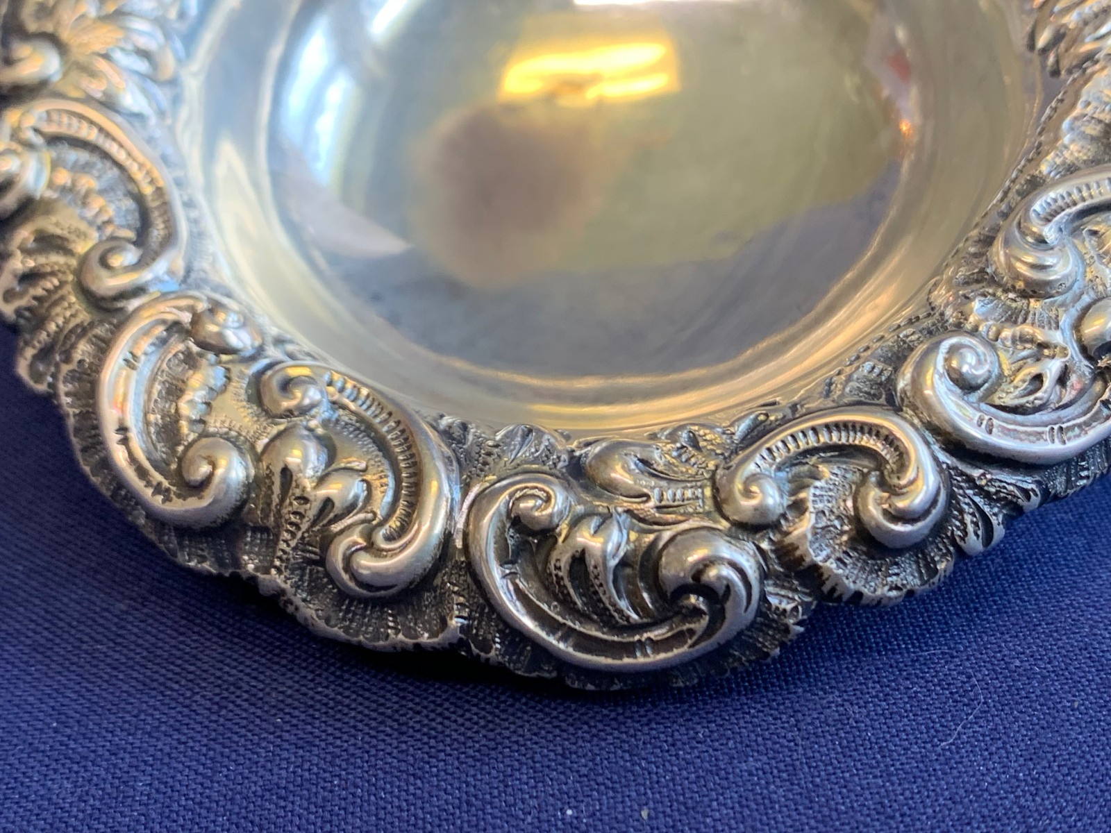 Antique Sterling Silver Condiment Dish Master Salt Cellar 37.84g Floral Repousse