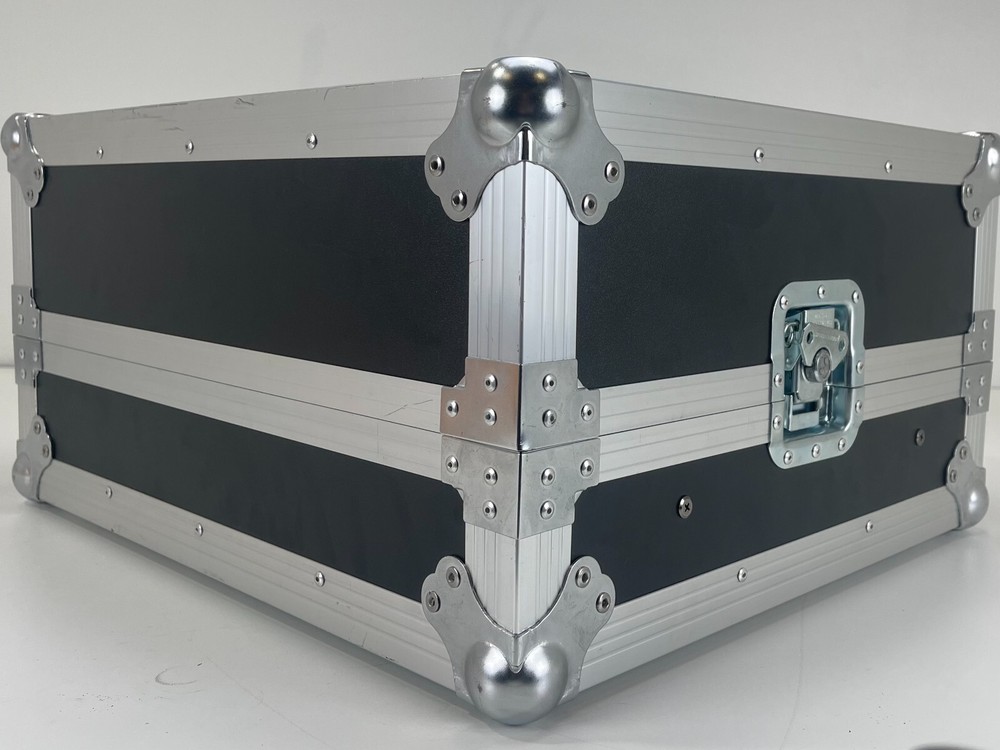 Numark C3 USB DJ Mixer - DMC 2 Software controller- In Flight Case