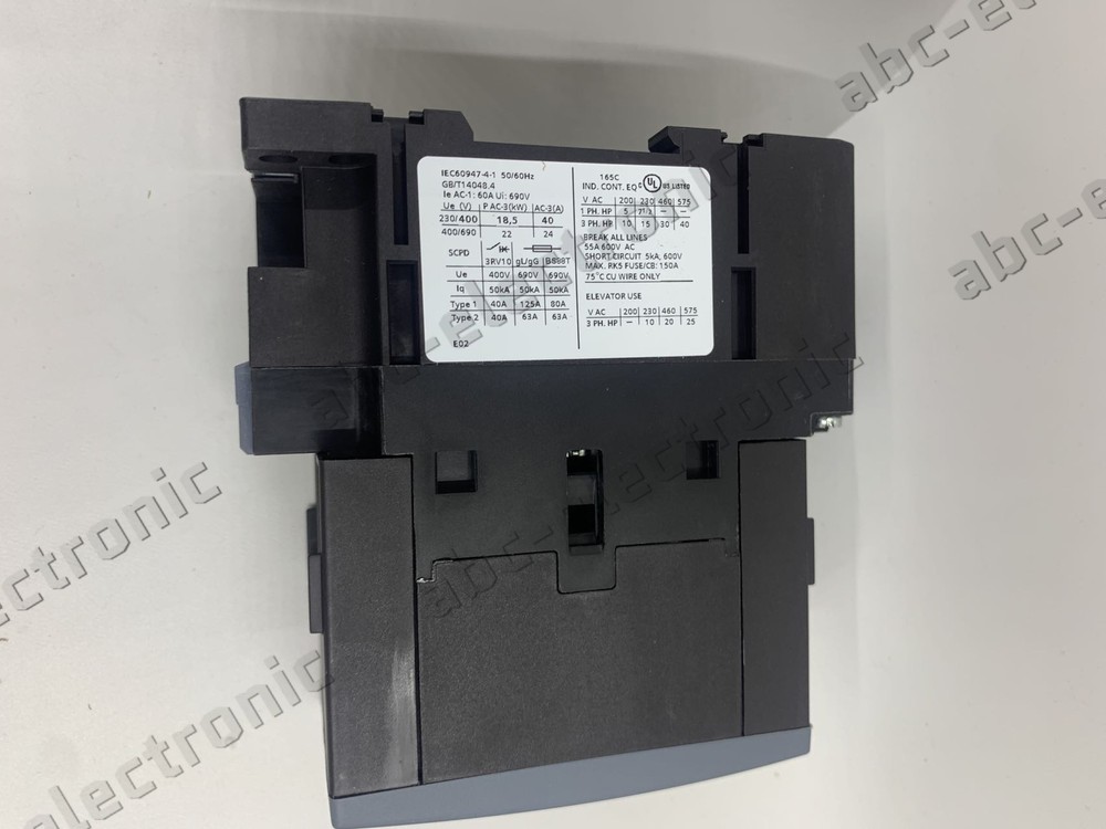 1PCS NEW contactor 3RT5035-1AG20 SIEMENS