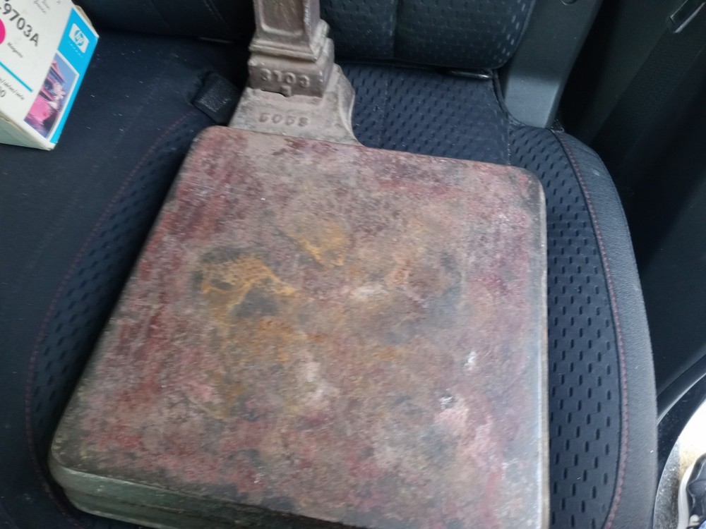 Antique Howe 5058 Platform Scale
