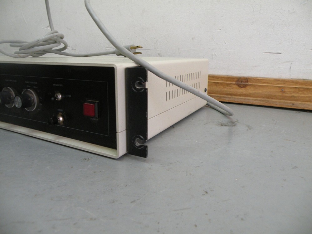 Burleigh RC-43 Programmable Ramp Generator