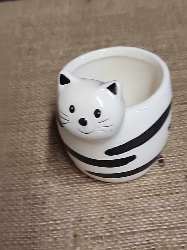 City Pets Cat Small Planter