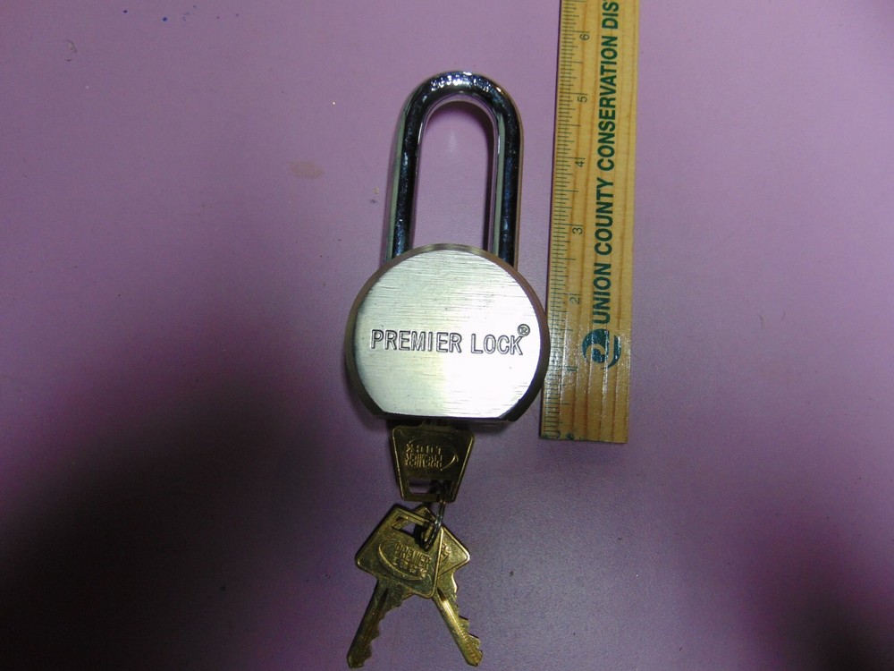 1 PREMIER LOCK PADLOCK WITH 3 KEYS LOCKSMITH
