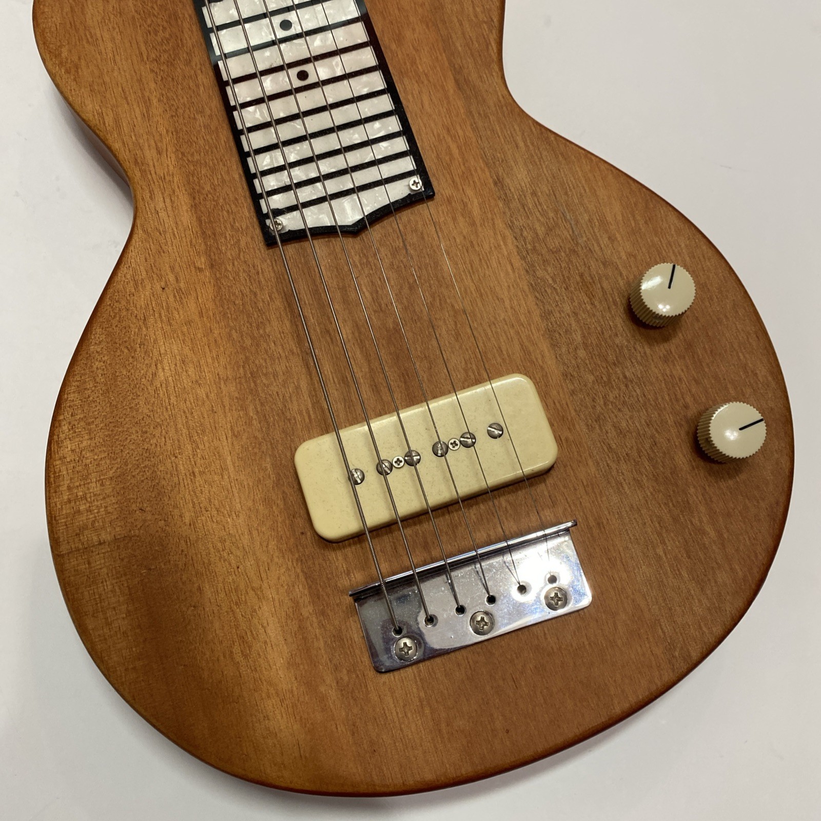 Recording King 6-String Lap Steel Electric Guitar Mahogany