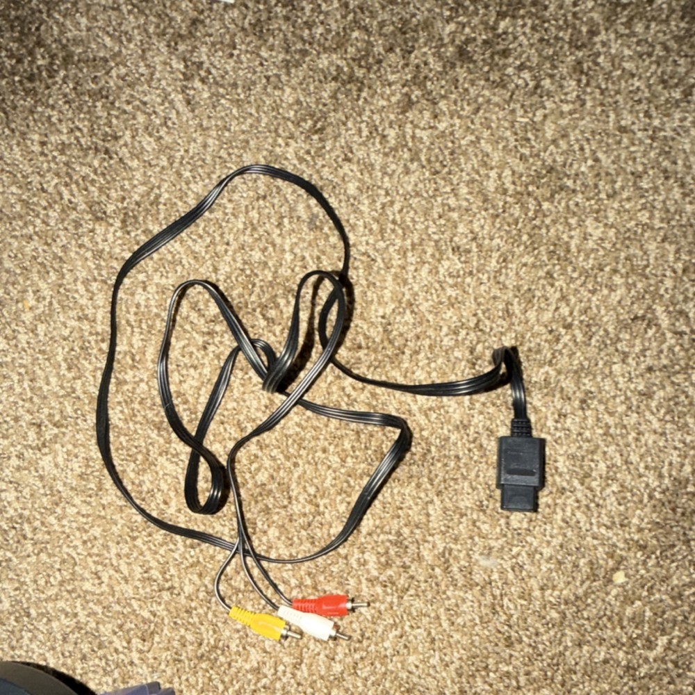 Nintendo GameCube DOL-001 Purple Console Bundle w/ Controllers & Games