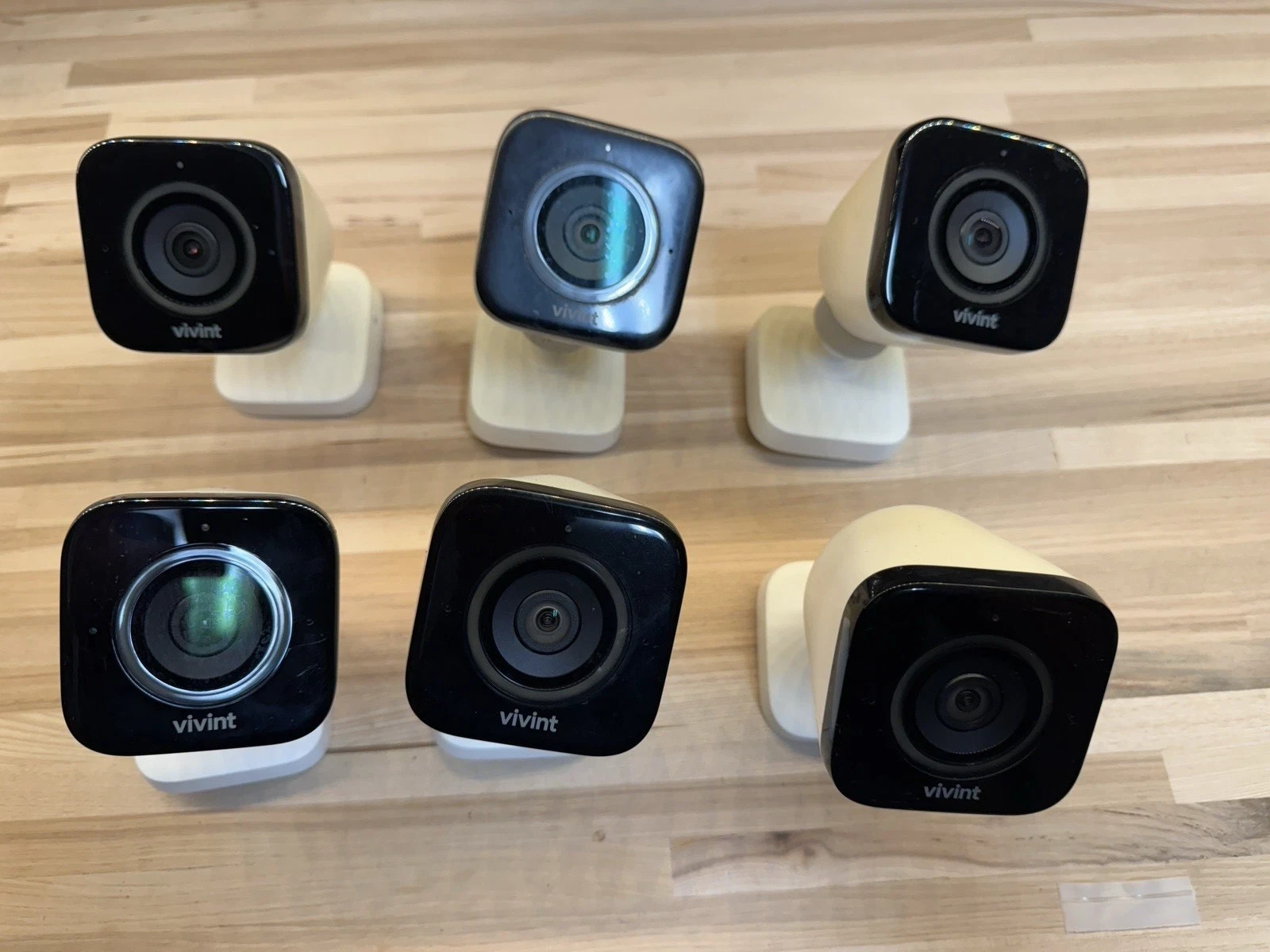 Vivint Outdoor Camera Pro Gen 2 White VS-ODC350-WHT