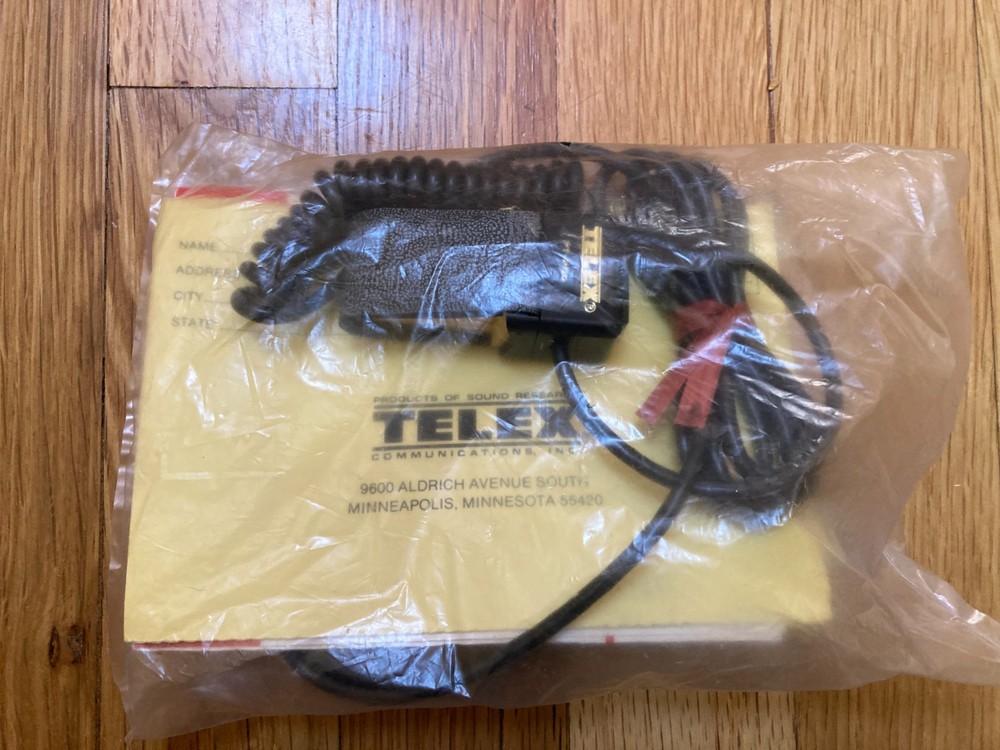 Telex E-951 Headset and NOS PT-200 Push To Talk Switch + Storage Bag