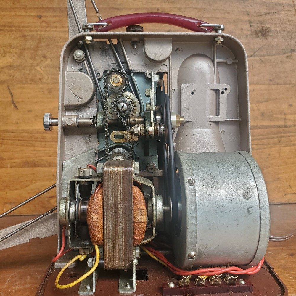Cinekon-8 Synchro Type Variable Speed 8mm Projector