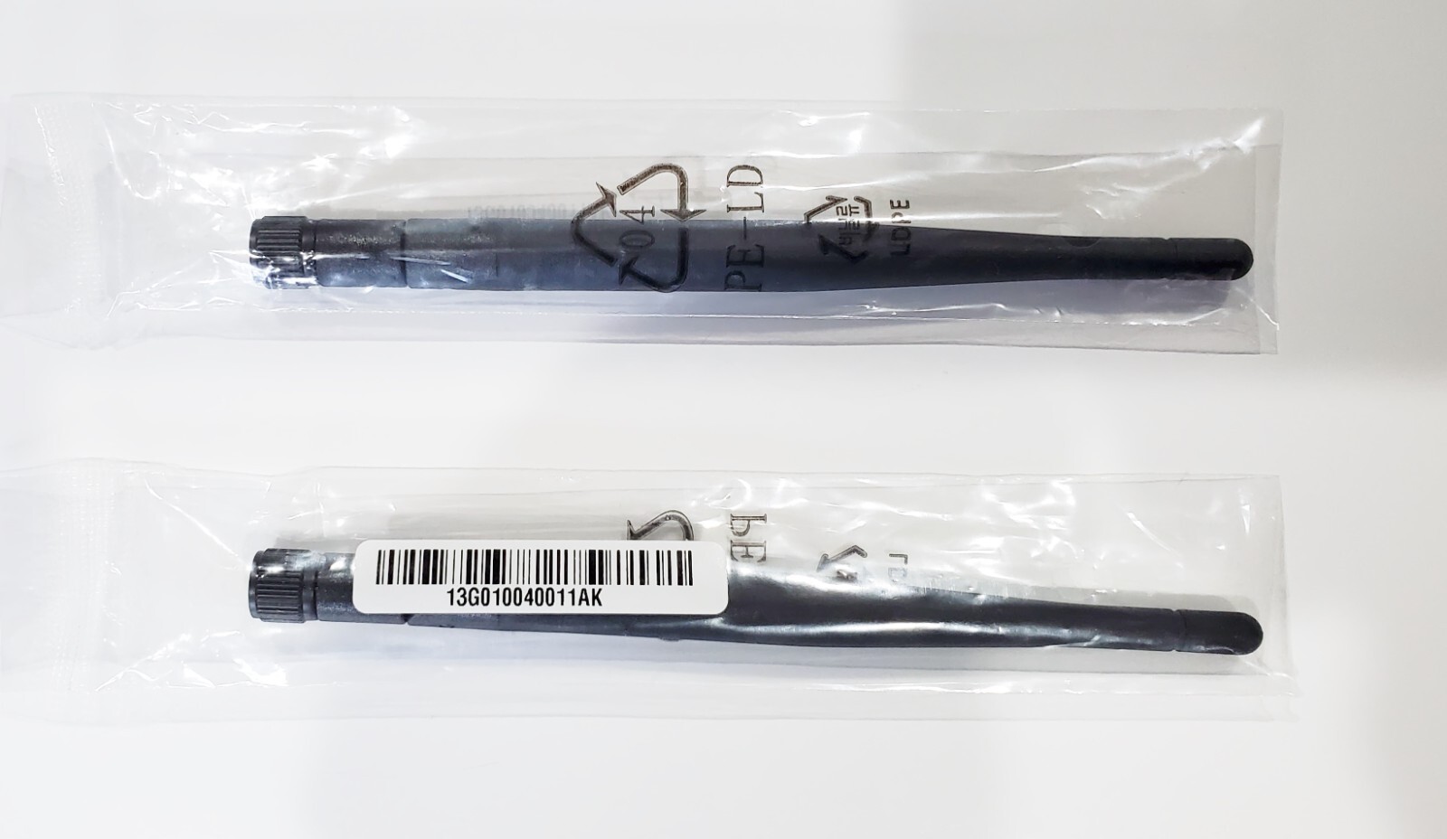 ASRock Wi-Fi 2.4/5/6 GHz Antennas 13G010040011AK - Z690M-ITX/ax MB (SET of 2)