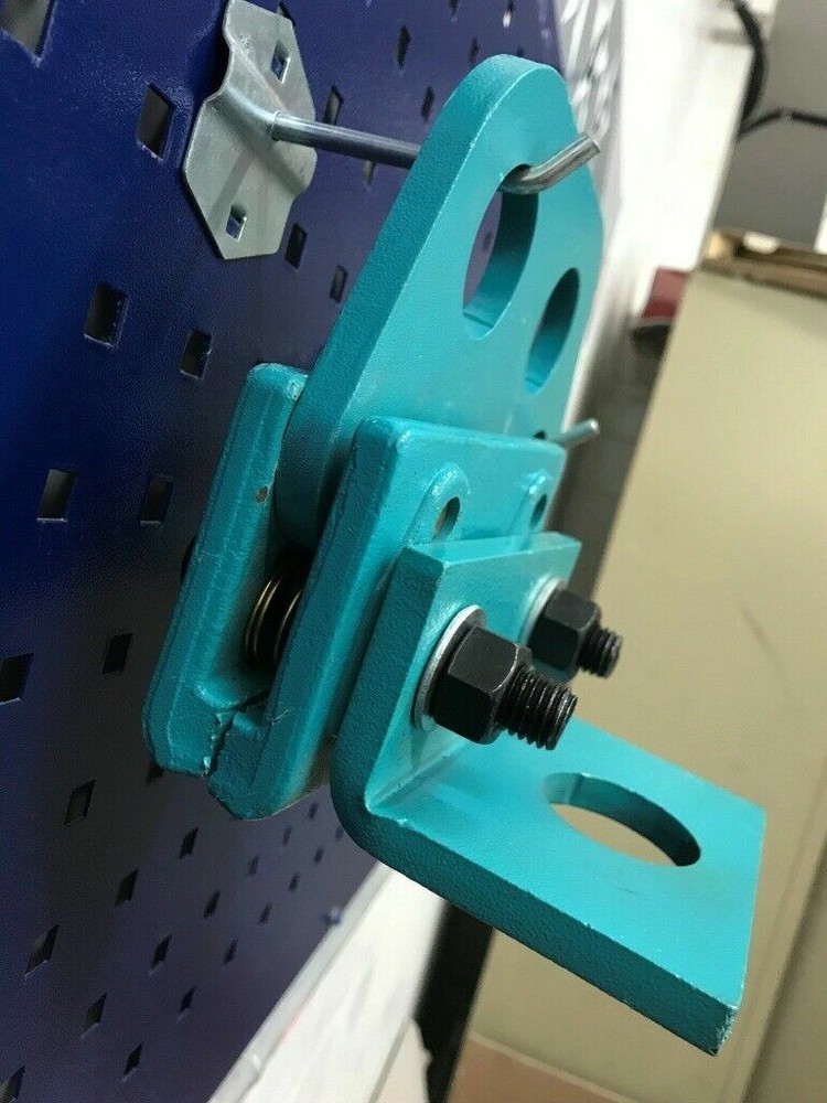 Mo-Clamp style 4058 MAC II Multi-Angle Clamp - Auto body frame machine clamp