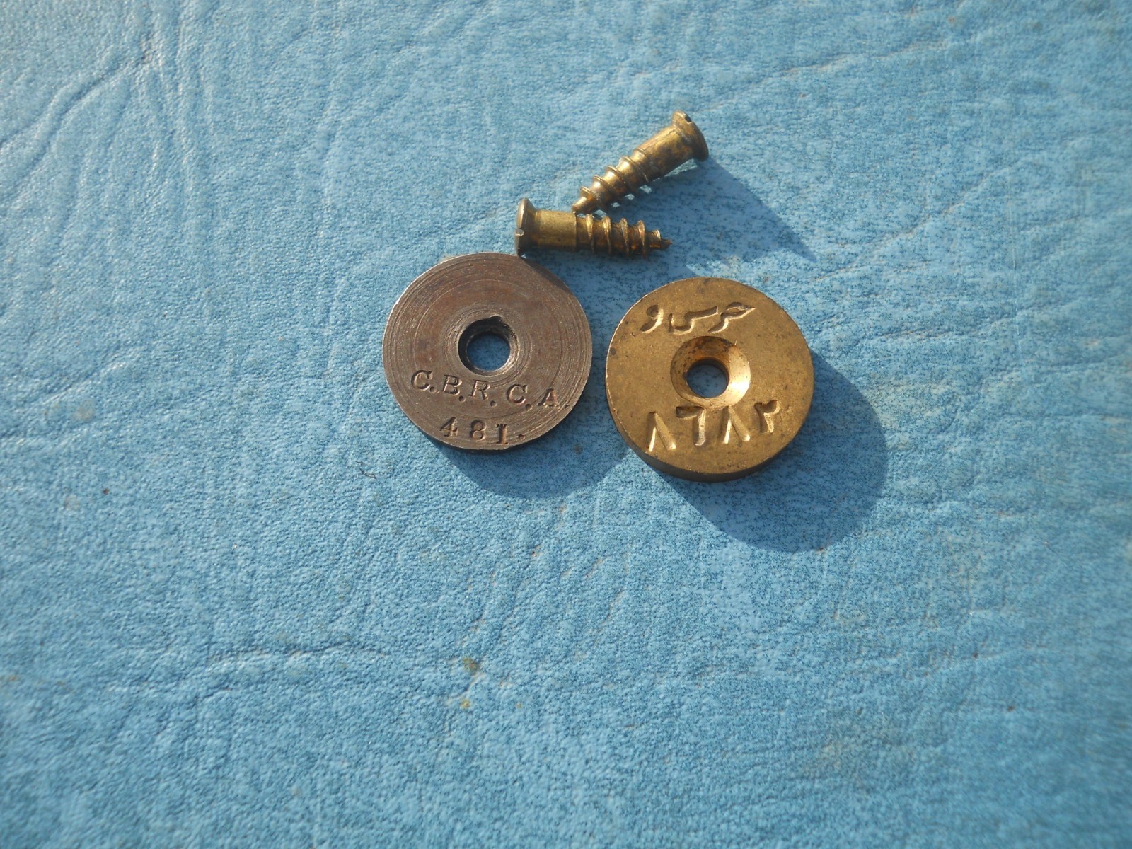 WW1 enfield No.1 Mk.3 SMLE stock brass or steel disk  w screw british england