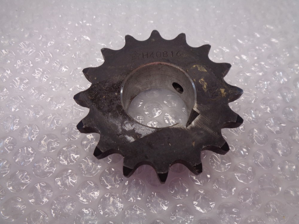 TSUBAKI 40B16 SPROCKET NSNP