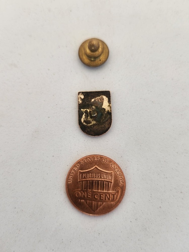 PIN PHILIPS ELECTRONICS OLD LOGO (NETHERLANDS)