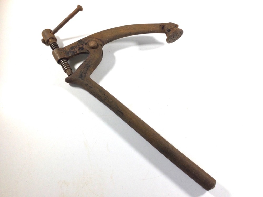 big vintage Bench Holdfast