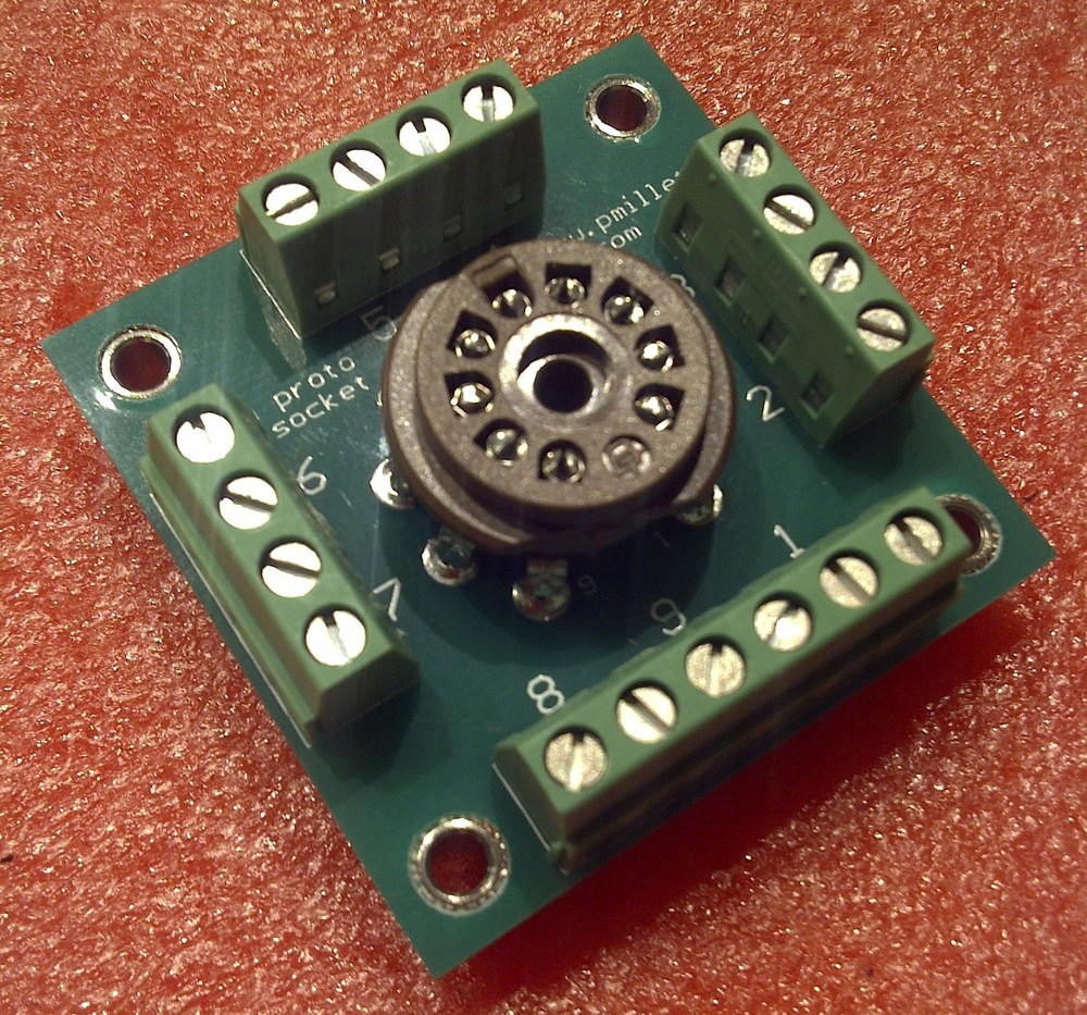 9-pin breadboard / prototype tube socket for DIY experimenting