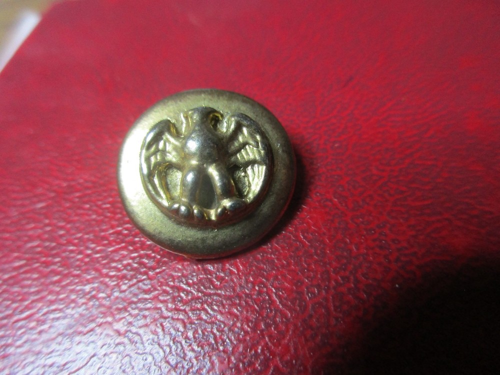 Militaria - US Army Infantry Button - Cast