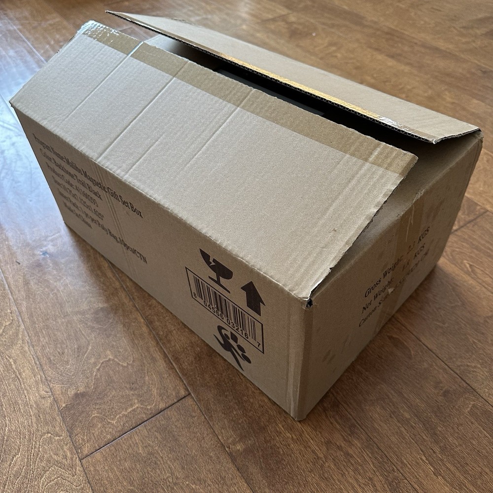 Bulk 20 Count Large Magnetic Gift Boxes (2 DAMAGED) - Backbone Trail Black