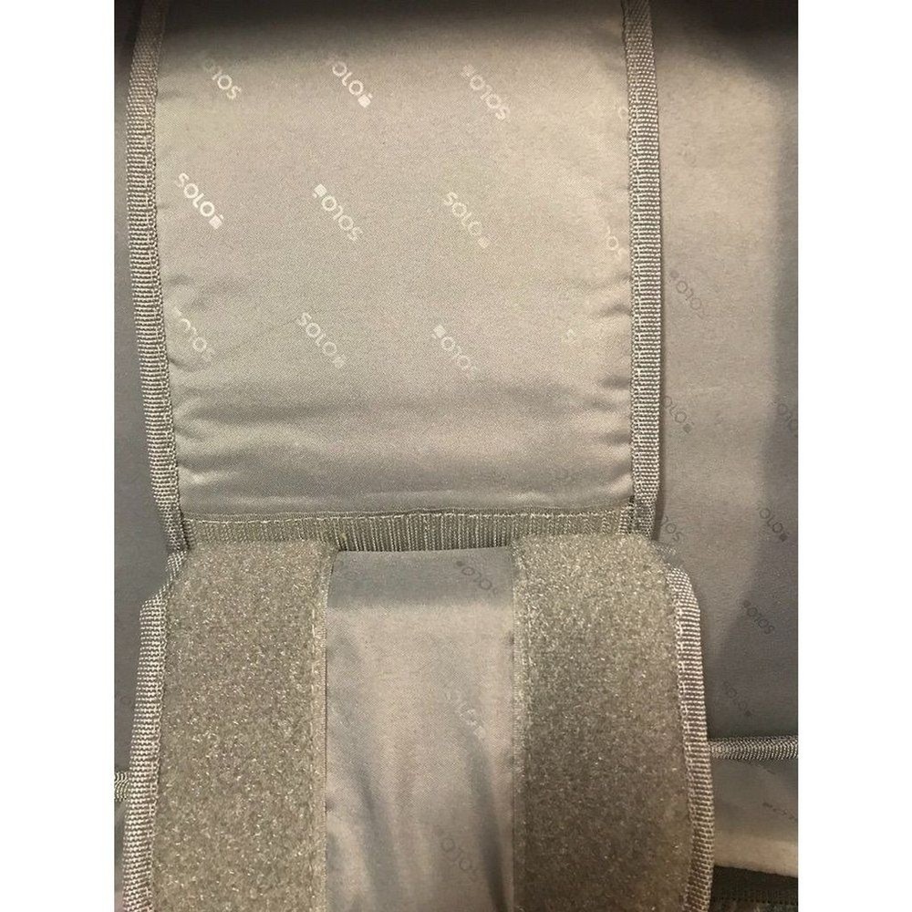 Solo extra-wide Computer brief case