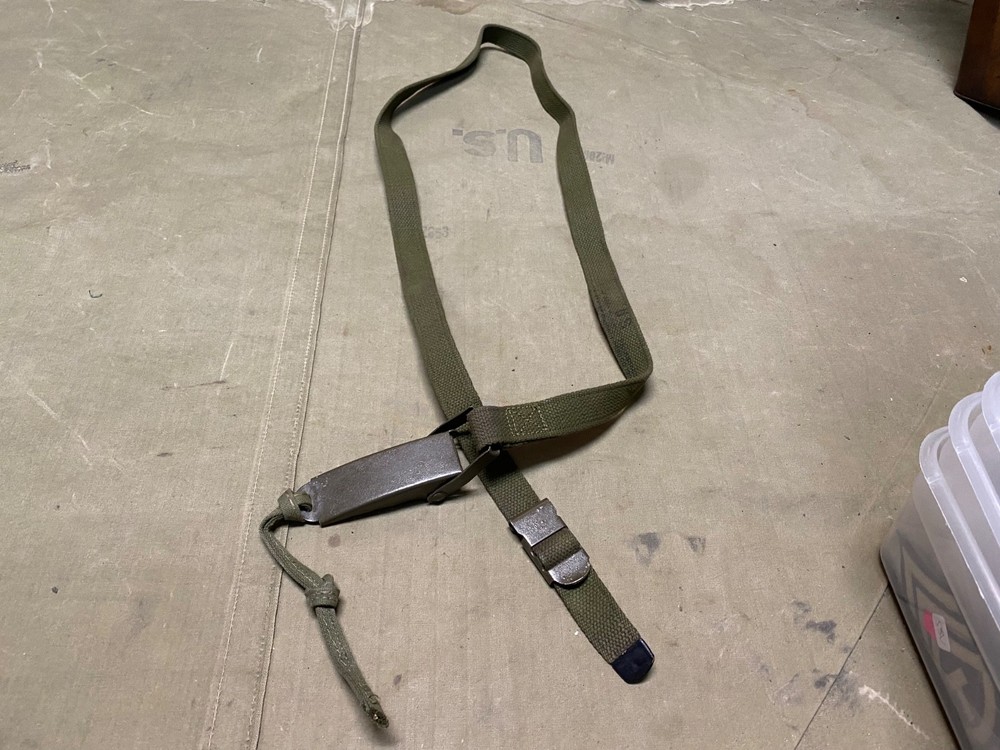 ORIGINAL WWII US ARMY M1942 LARGE SPARE EQUIPMENT CARRY STRAP