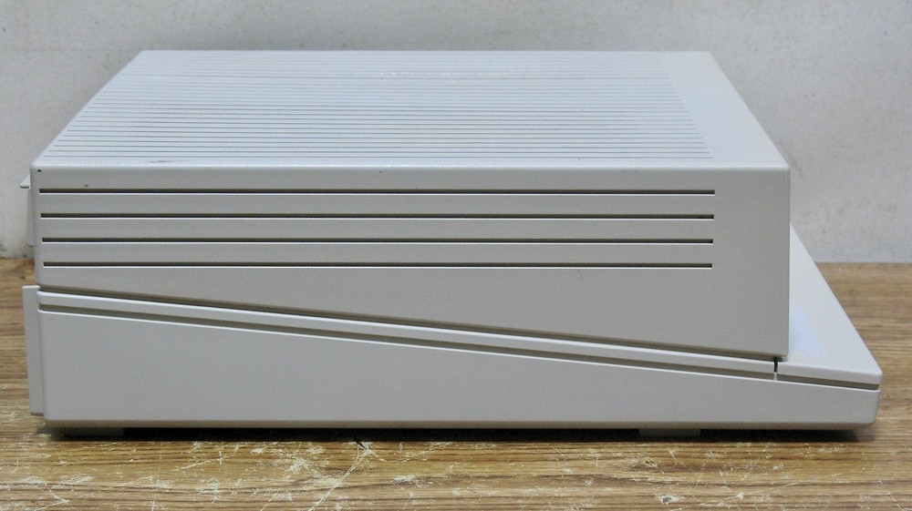 Apple IIGS Woz Edition Computer (A2S6000)