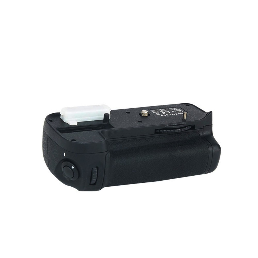 MB-D11 Vertical Battery Grip Handler for Nikon D7000 Digital SLR Camera