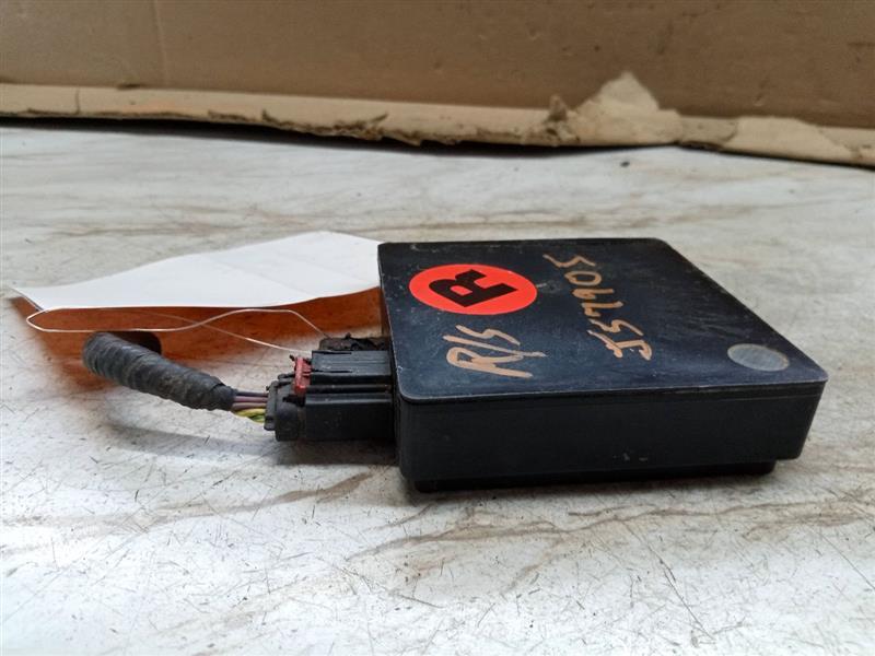 Used Blind Spot Detection System Warning Control Module fits: 2011 Lincoln Mkz D