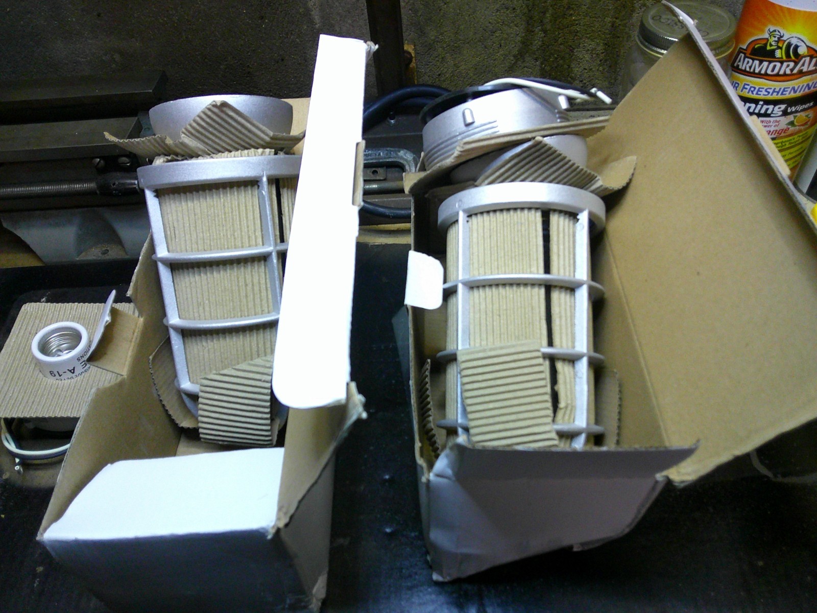 Vapor Proof Fixture Jelly Jar Wet Location Top Feed Topaz VF1100W75 1 pr 2 ttl