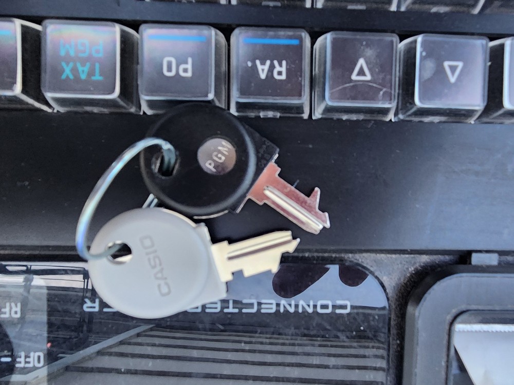 Casio SR-S820 Cash Register. Working. Operator and Programming Keys.