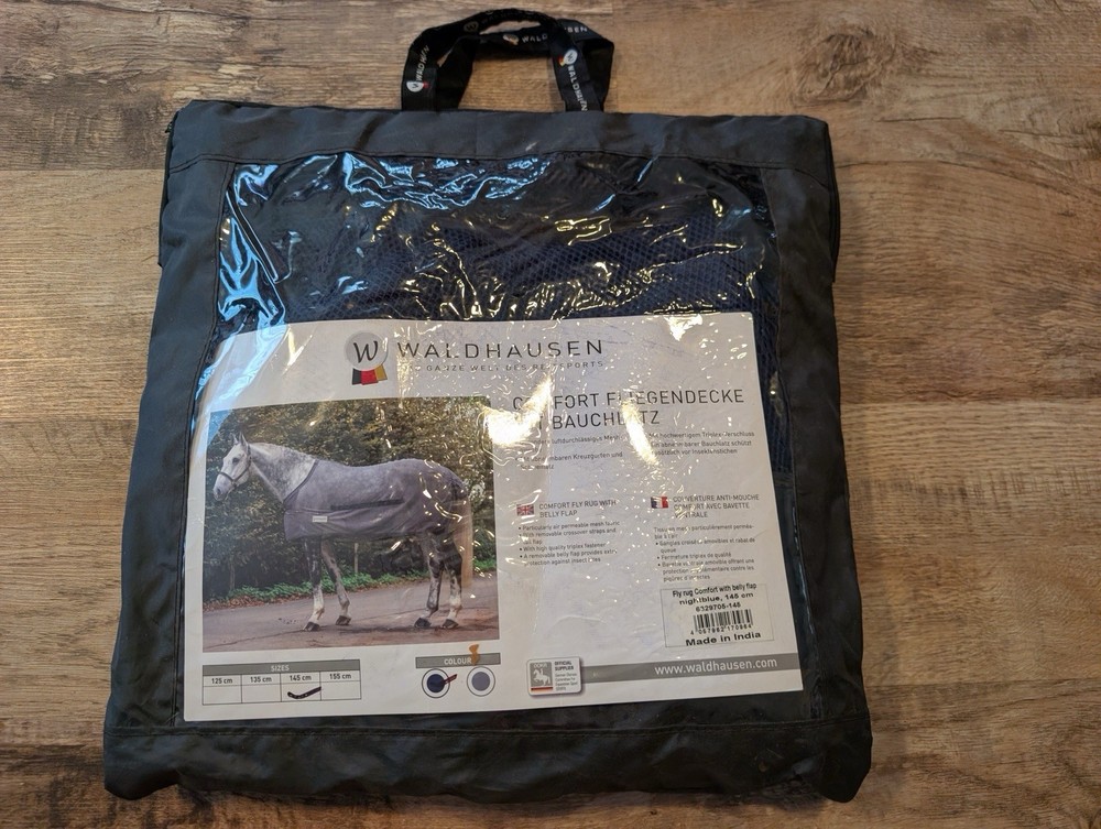 Waldhausen Fly Sheet with belly flap