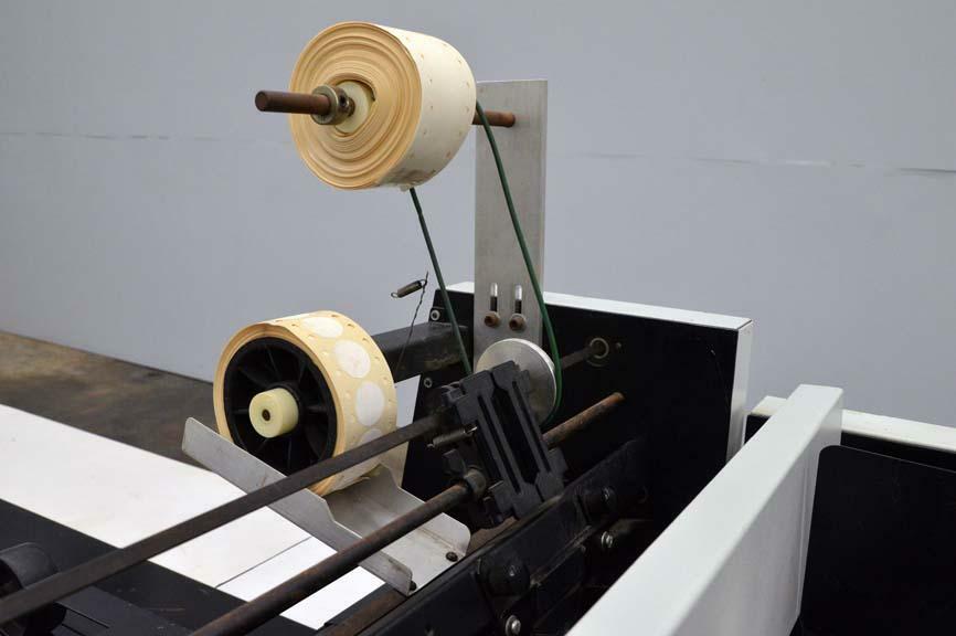 Accufast QT Tabber tabbing machine