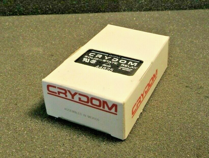 Crydom A4825 Solid State Relay, SPST-NO, 25 A, 530 VAC, Panel, Screw, Zero Cross