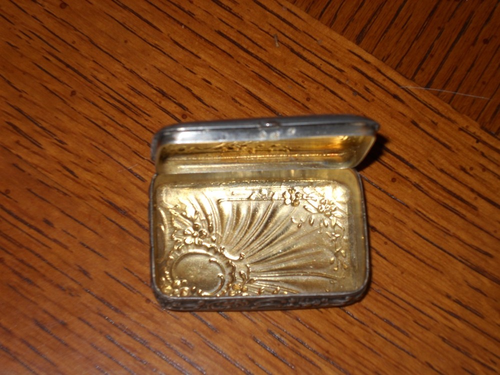 Antique silver rectangular snuff box gilt interior , 2" x 1 1/4". (read)