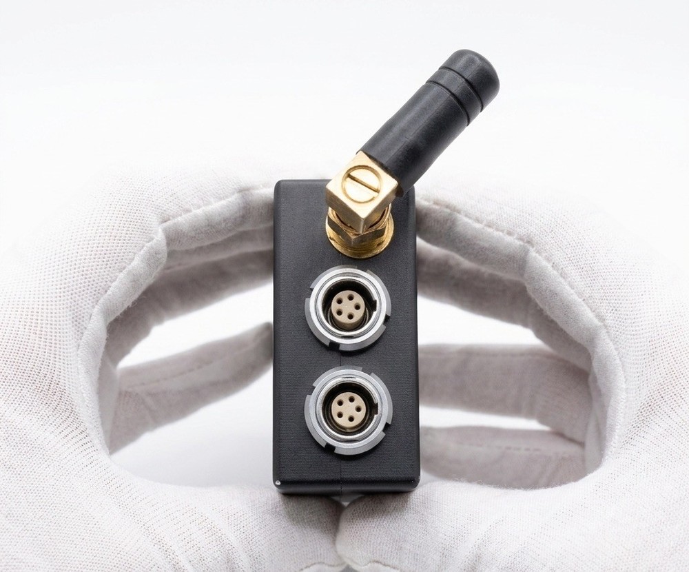 Ambient Recording Tiny Lockit ACN-CL Timecode Generator and Transceiver