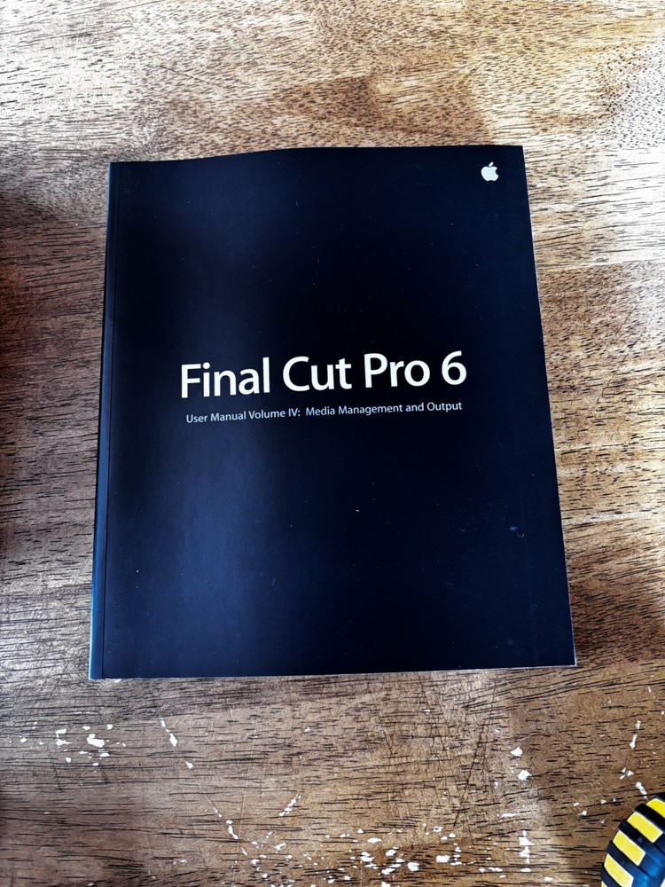 Apple Final Cut Studio 2 Pro 6 DVD Studio Pro 4 Manuals only - no software