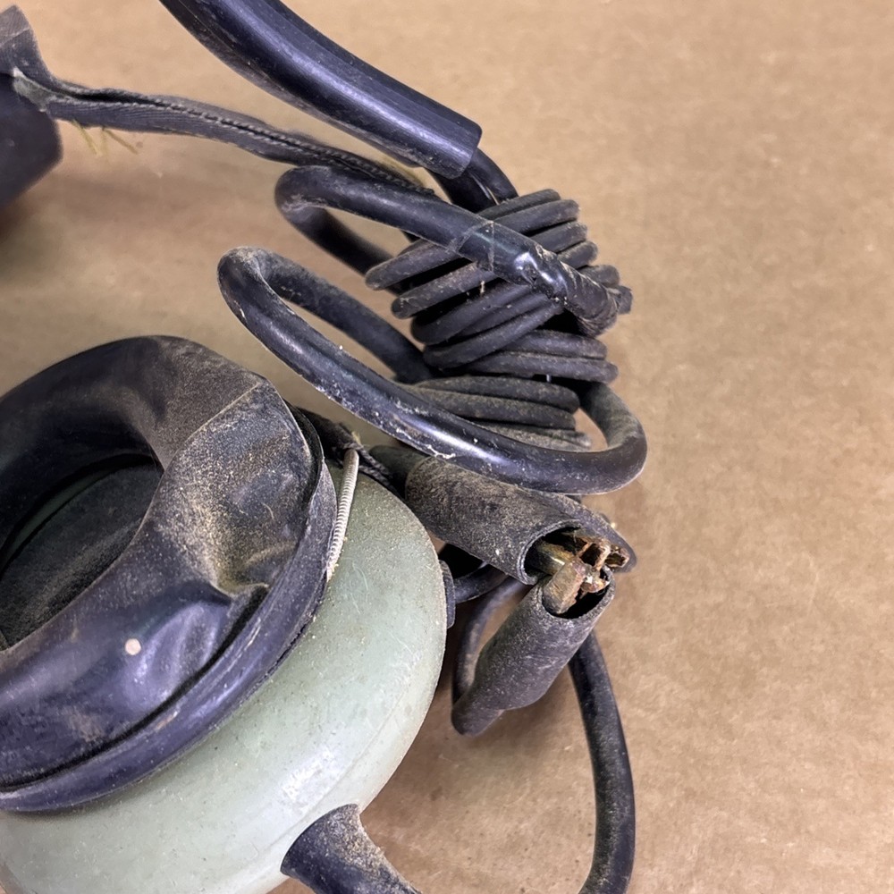 DAVID CLARK H5040 Behind-The-Head Voice Powered Headset MISSING PLUG