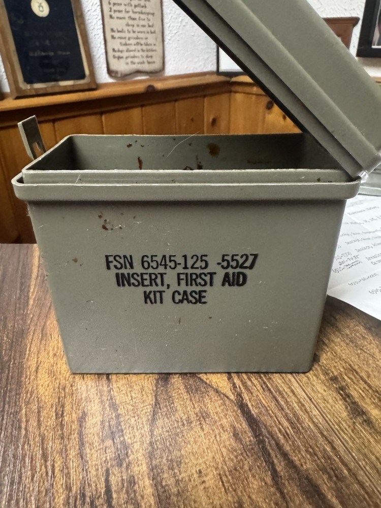Vietnam Era First Aid Kit Complete 1970 Dated !