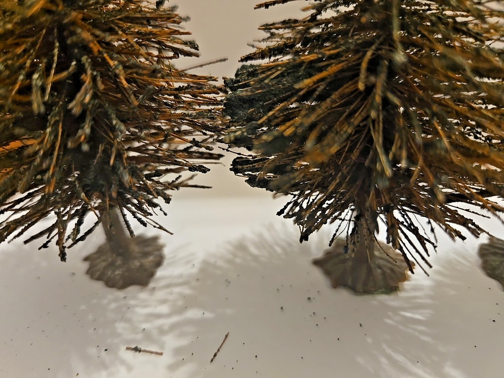 FIR TREES 4" Brown Bottle Brush TRAIN LAYOUT 4 PCS
