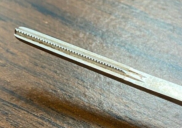 VM76-3473 DEBAKEY VASCULAR TISSUE FORCEP 16"
