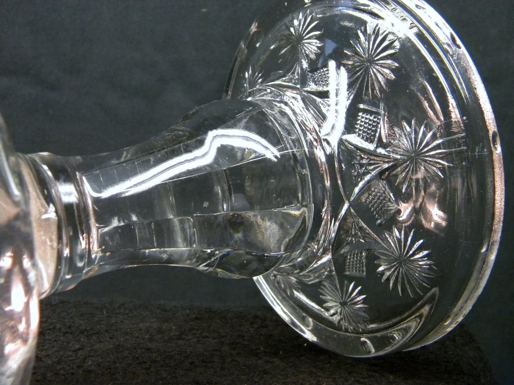 Large EAPG Oil Kerosene Lamp with Star Pattern Stem